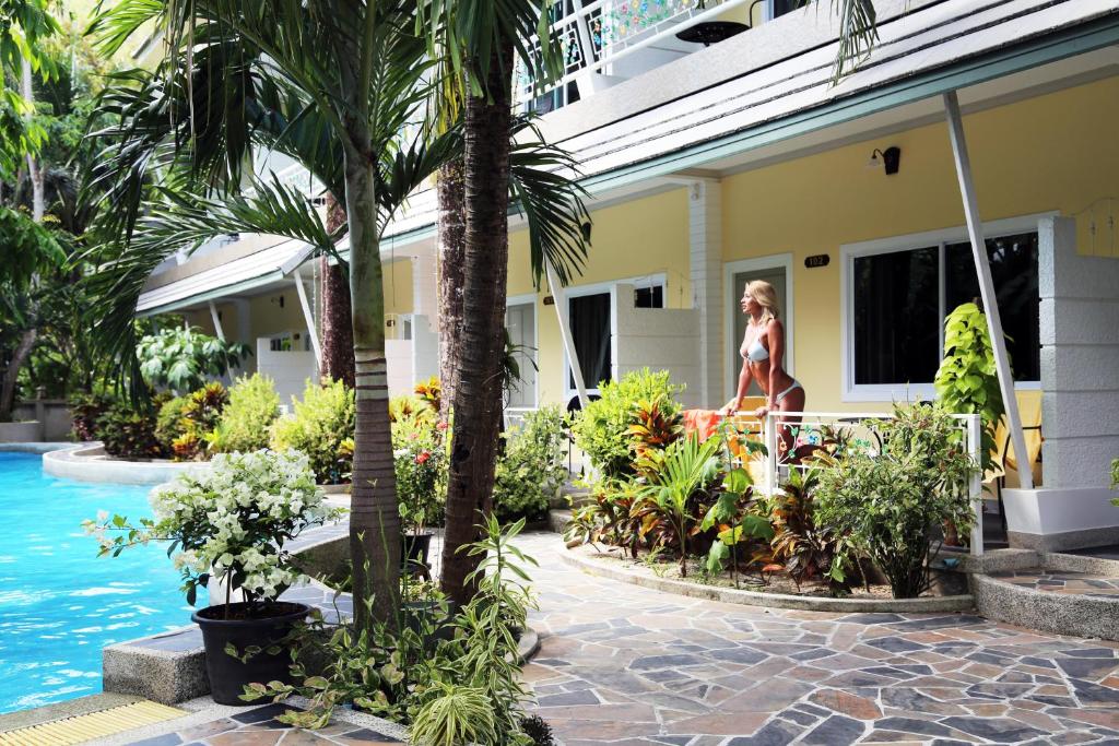 Bazén v ubytování Naka Resort nebo v jeho okolí
