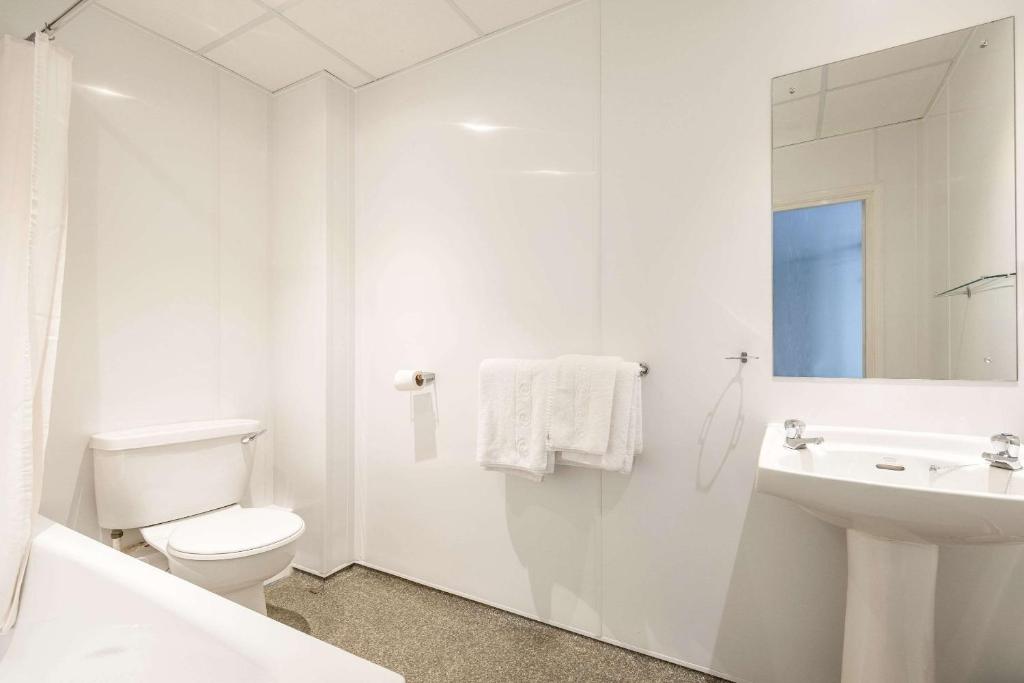 Comfort Inn Birmingham - Resim 22