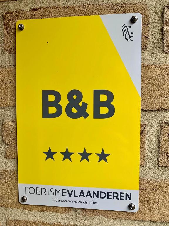 Majutusasutuses B&B Castellier olev sertifikaat, autasu, silt või muu dokument