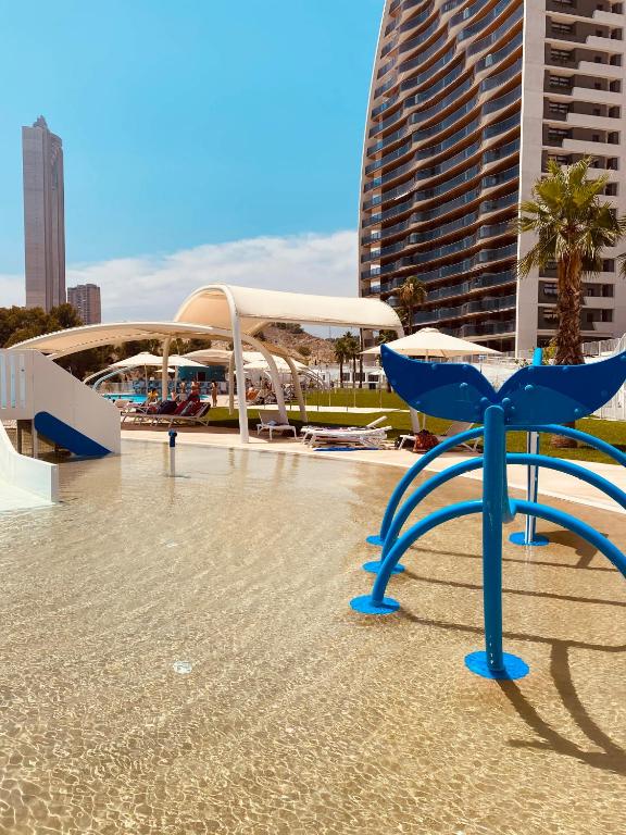 Fotografie z fotogalerie ubytování SUNSET WAVES golden apartments v destinaci Benidorm