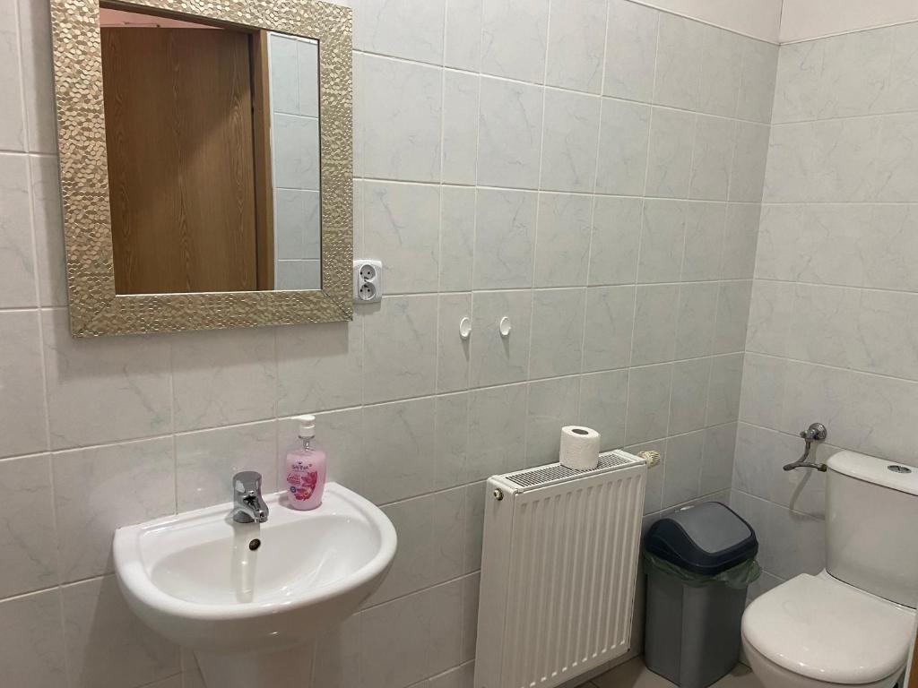 Żółta Walizka Gościniec - Triple Room With Bathroom