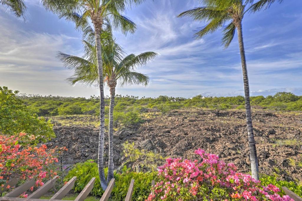 Zahrada ubytování Luxe Maunalani Resort Condo with Pool and Beach Access