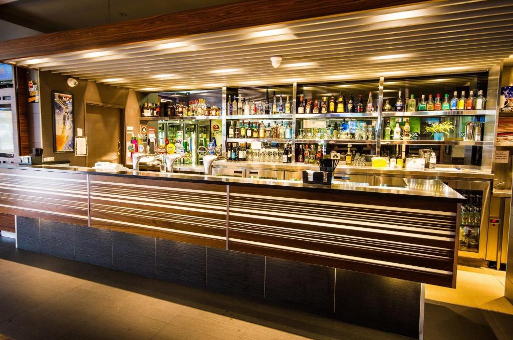 Lounge nebo bar v ubytování Grand Hotel Rockdale