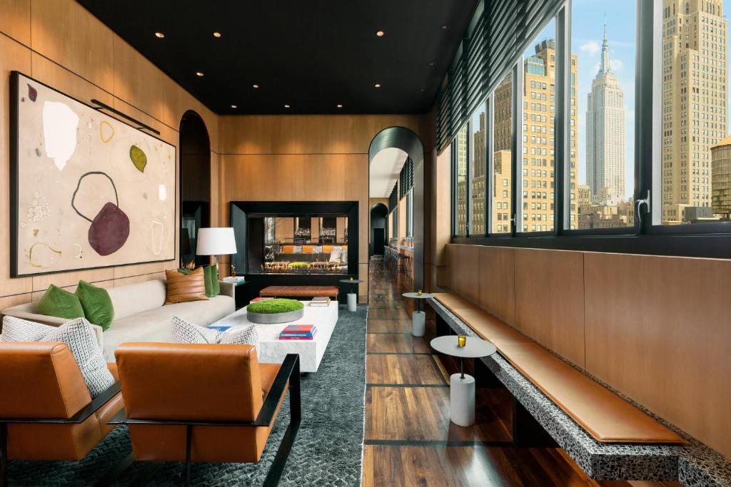 Posezení v ubytování AC Hotel by Marriott New York Times Square