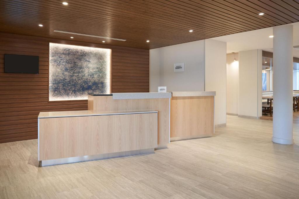 Fairfield by Marriott Inn & Suites West Palm Beach photo