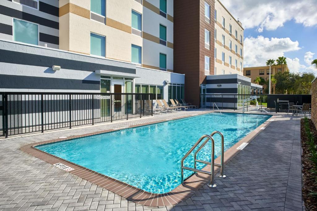 Fairfield by Marriott Inn & Suites West Palm Beach photo