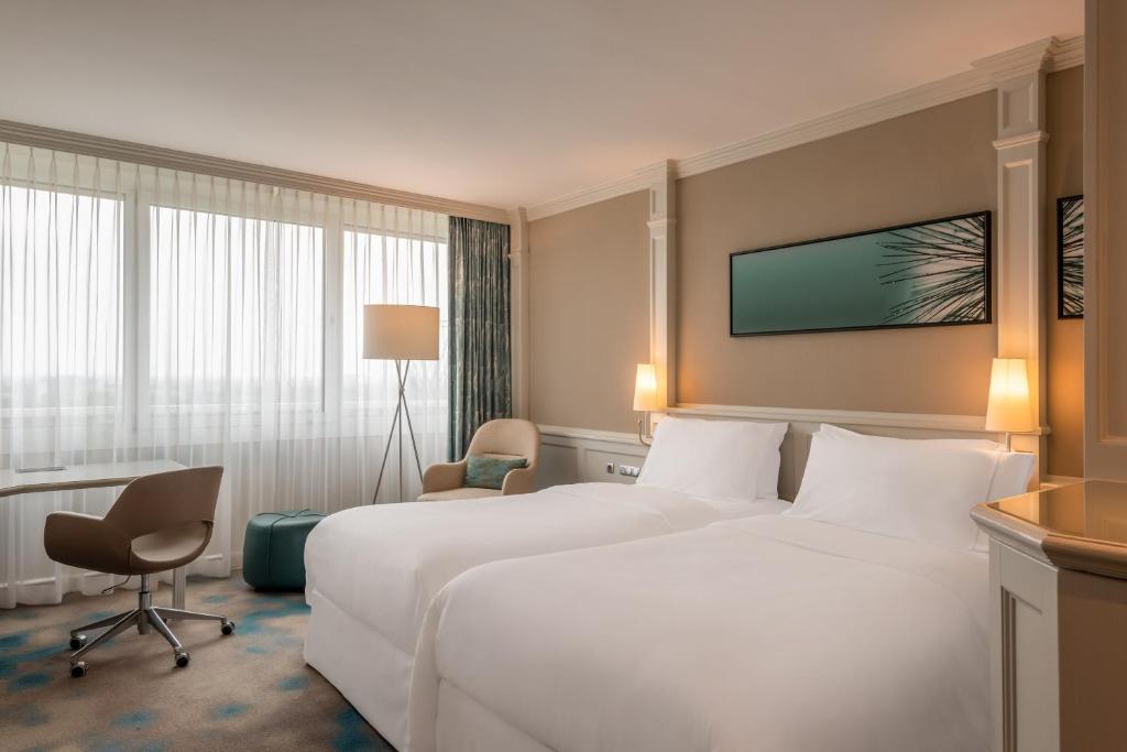 The Westin Grand Munich - Resim 28