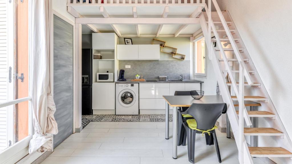 Imagen de la galería de Les 4 Soleils- 16AB- Studio moderne- 4pers, en Cap d'Agde