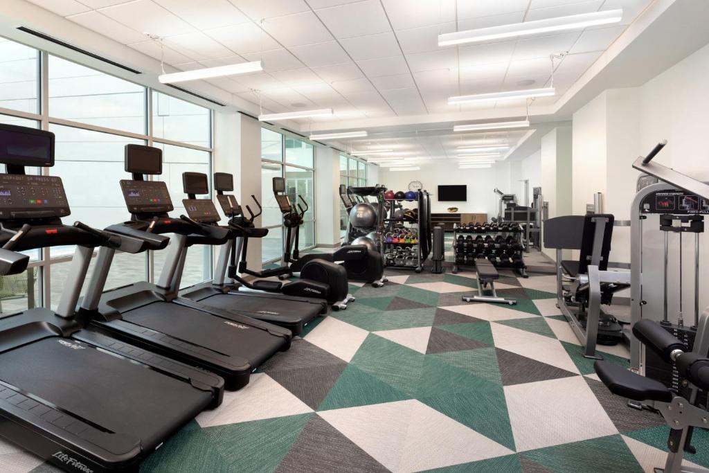Fitness centrum a/nebo fitness zařízení v ubytování Element Austin at The Domain