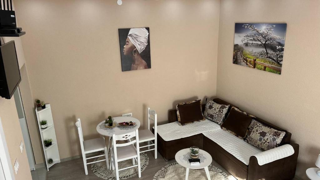 Apartment Downtown - 15