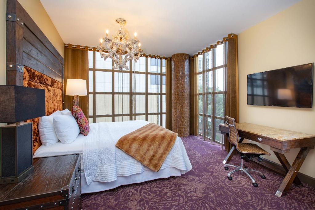 The Bohemian Hotel Savannah Riverfront, Autograph Collection - Corner King Room