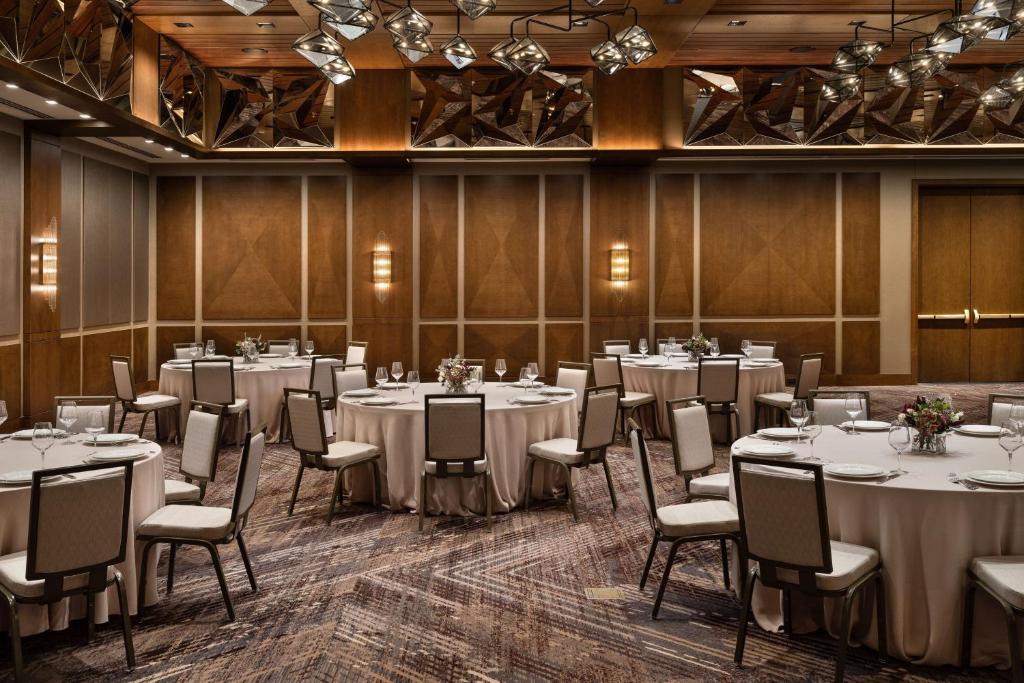 Restaurace v ubytování AC Hotel by Marriott Austin-University