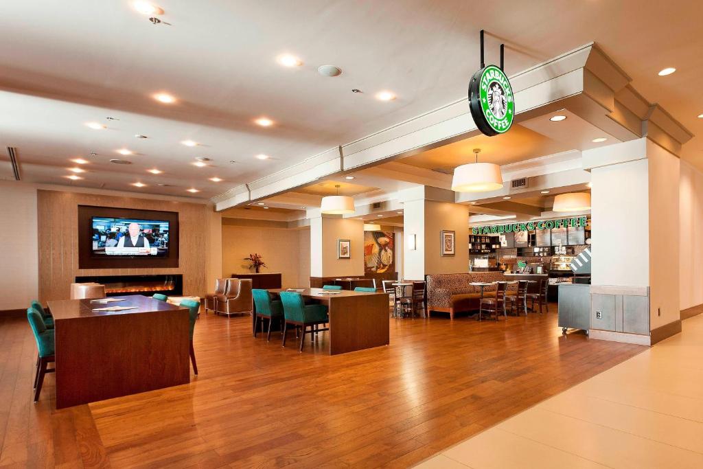 Niagara Falls Marriott on the Falls - Resim 4