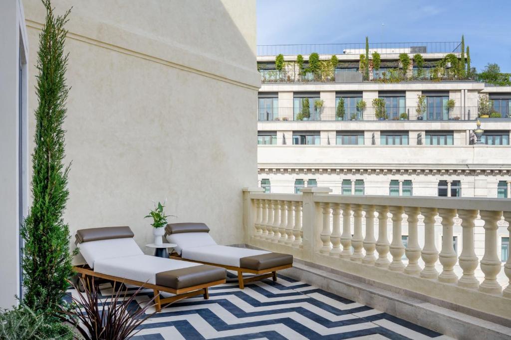 Balkón nebo terasa v ubytování JW Marriott Hotel Madrid