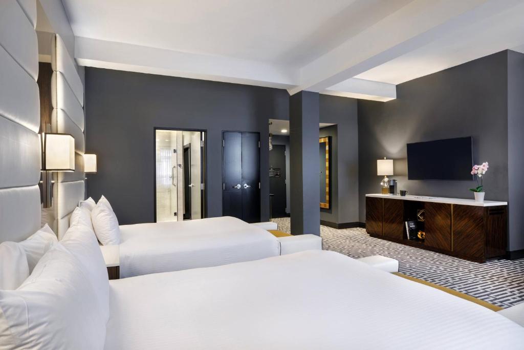 Hotel Metro, Autograph Collection - Guest Room, 2 Queen, City View