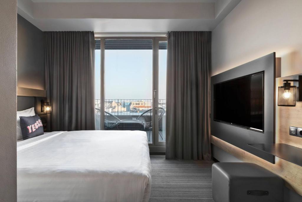 Moxy Bucharest Old Town