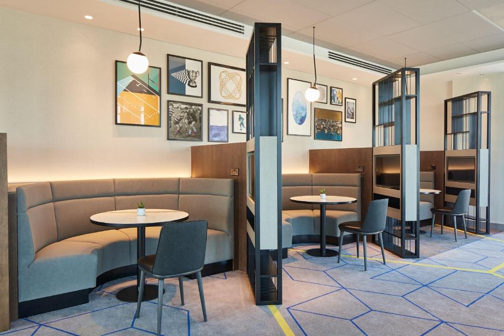 Courtyard by Marriott Exeter Sandy Park - Resim 15