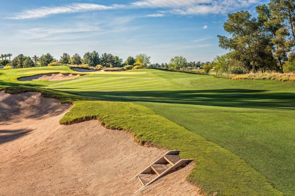 JW Marriott Scottsdale Camelback Inn Resort & Spa photo
