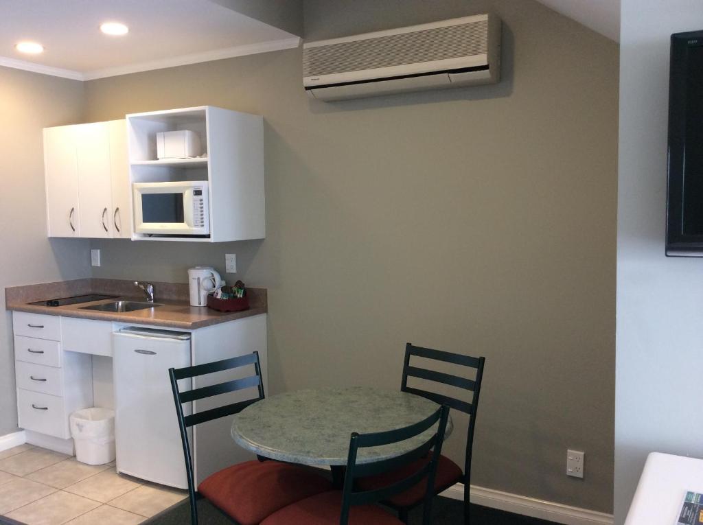 Cornwall Motor Lodge - Resim 41