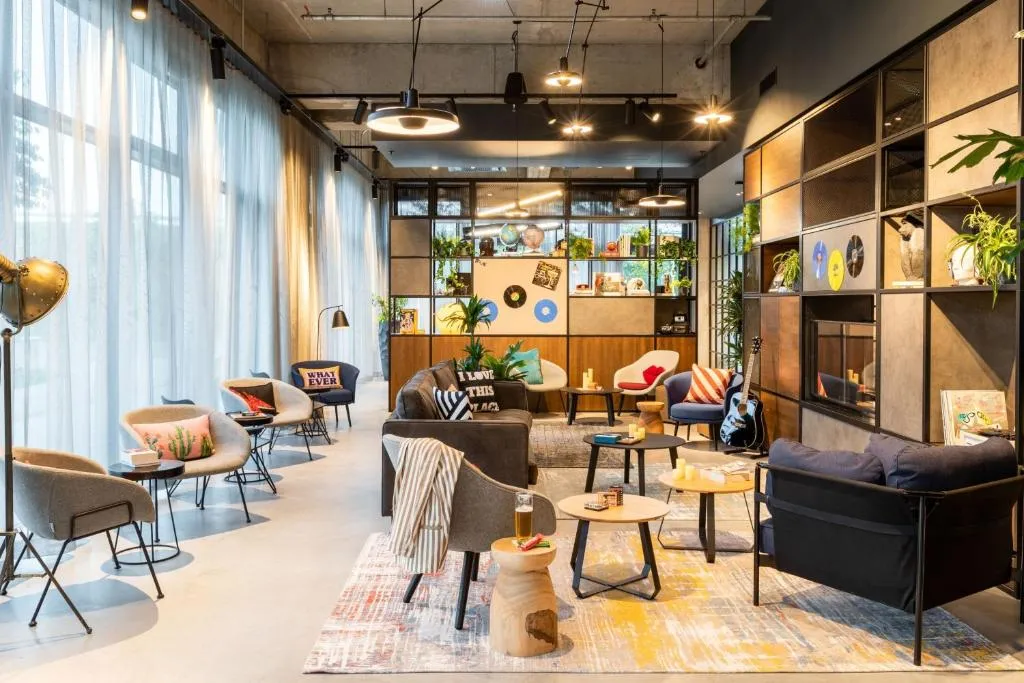 Moxy Berlin Airport in Berlin