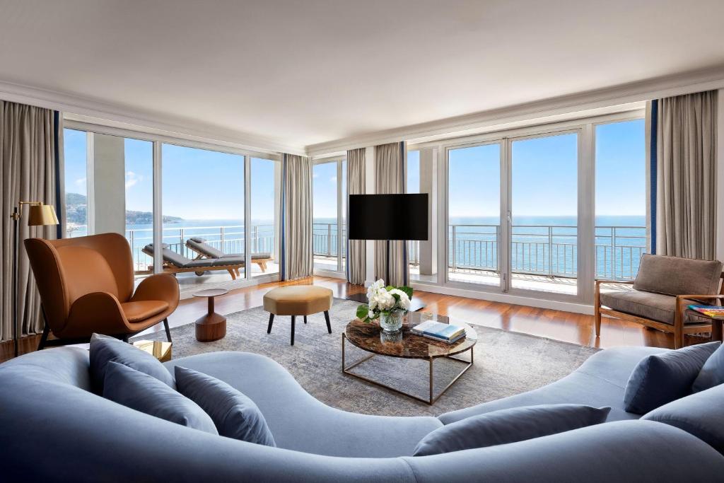 Posezení v ubytování Le Meridien Nice