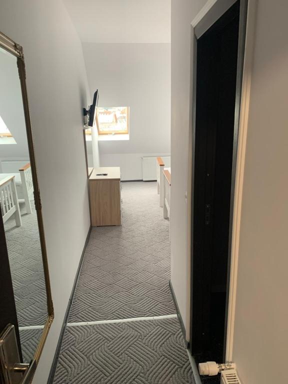 NoblessResidence - Deluxe Double Or Twin Room