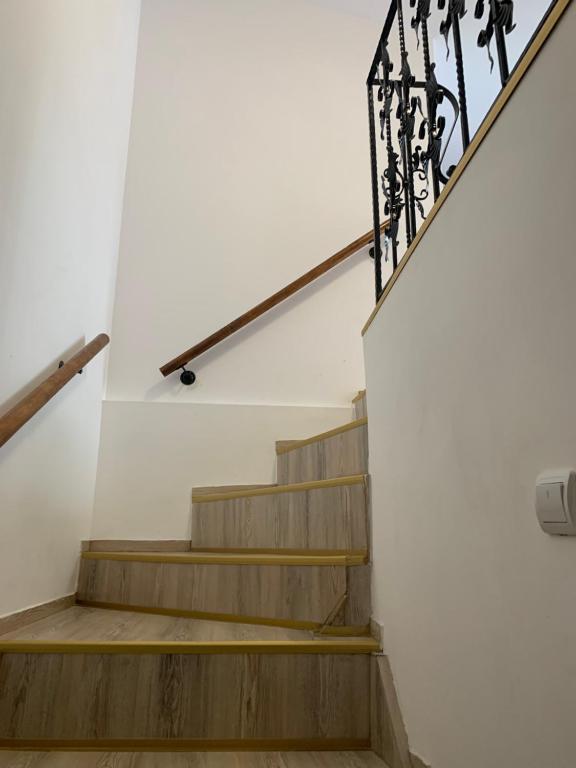 NoblessResidence - One-Bedroom Apartment With Balcony