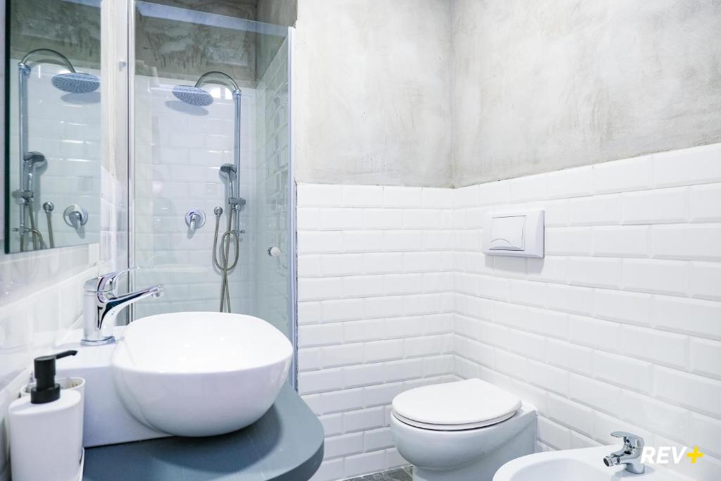 Koupelna v ubytování Lia Art Hotel