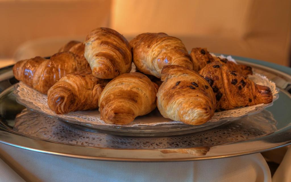 Jedlo v ubytovaní bed & breakfast alebo blízkom okolí