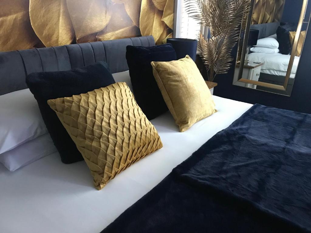 Amarillo Guesthouse - Superior-Dreibettzimmer