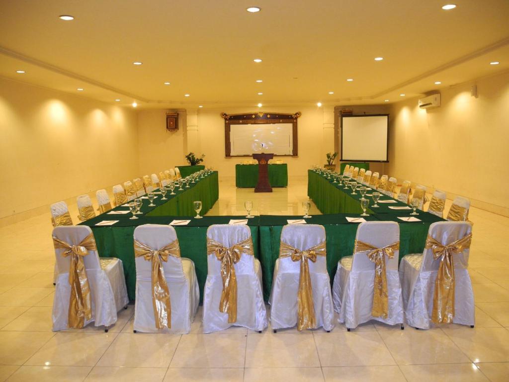 Konferenční prostory v ubytování Hotel Grand Rosela