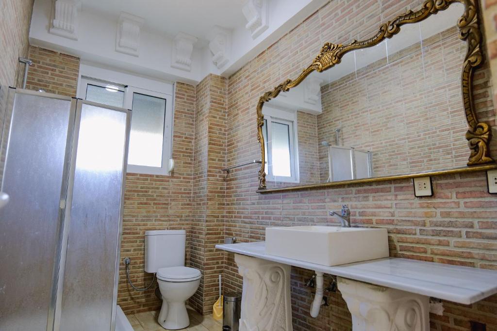 Hotel Leon Sarande - Image 3