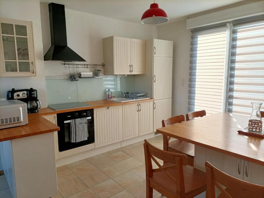 Chez Mélanie et Julien - Appartement Met één Slaapkamer