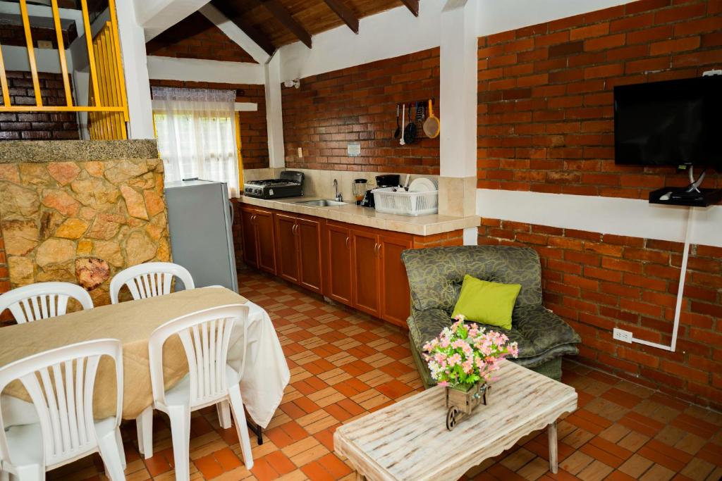 Una cocina o zona de cocina en Ecovilla Cali