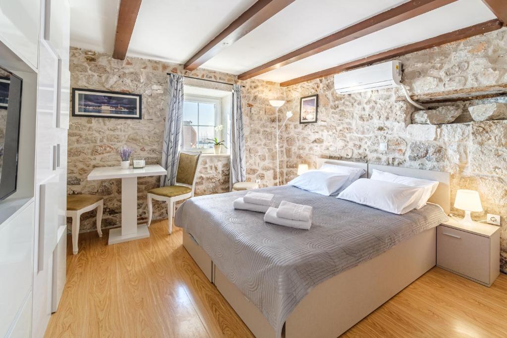 Sv.Duje Apartments - 15