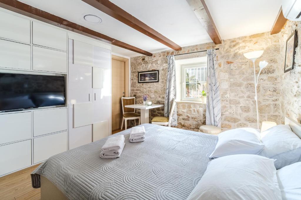 Sv.Duje Apartments - 14