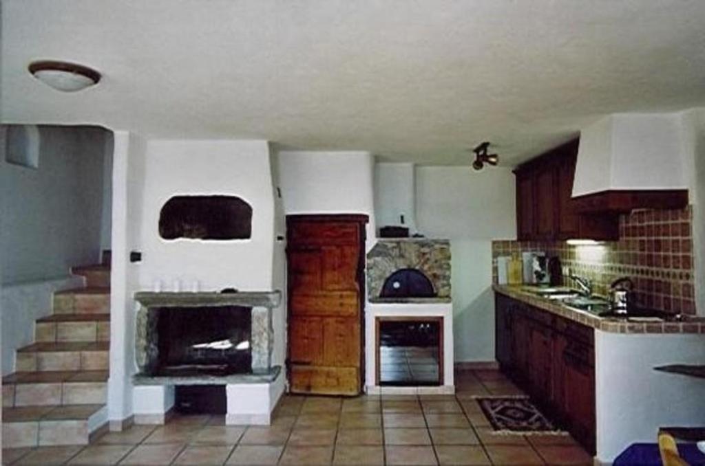 Nhà bếp/bếp nhỏ tại Ursprüngliches, stilvolles Rustico