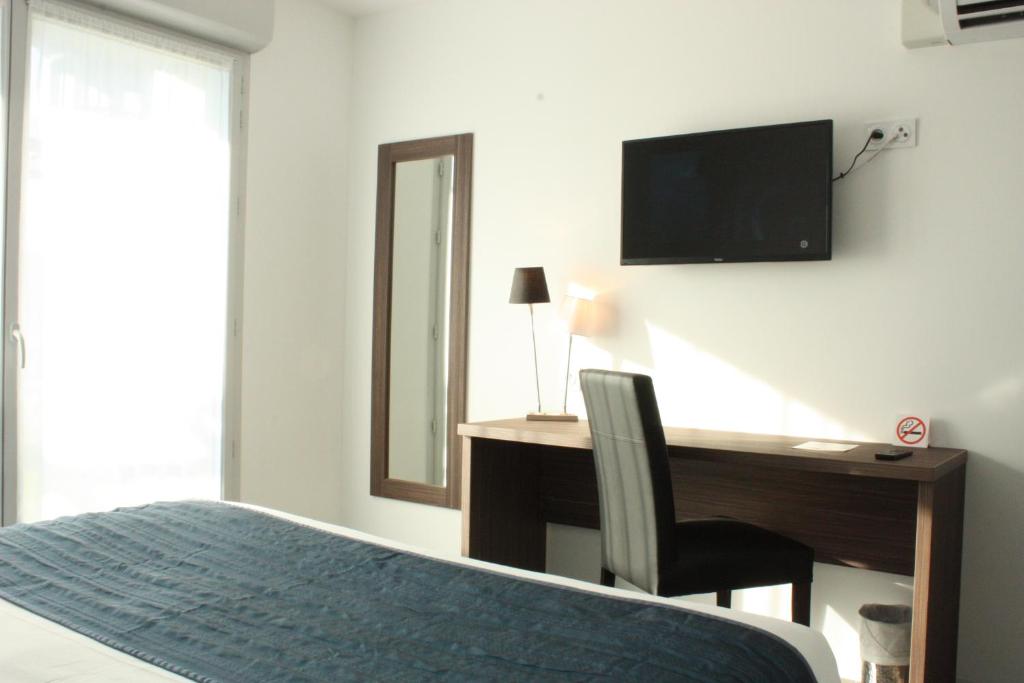 Hotel Libera Spa et Restaurant Caen Colombelles - Doppelzimmer Mit Kochnische
