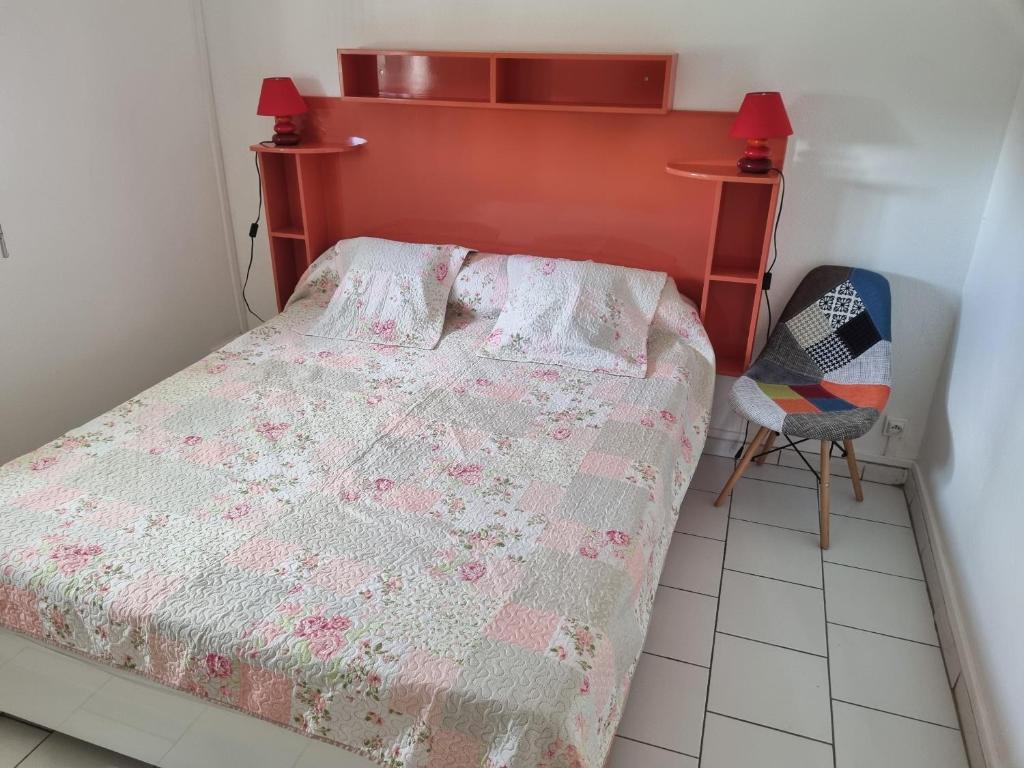 Postel nebo postele na pokoji v ubytování Accueil Créole