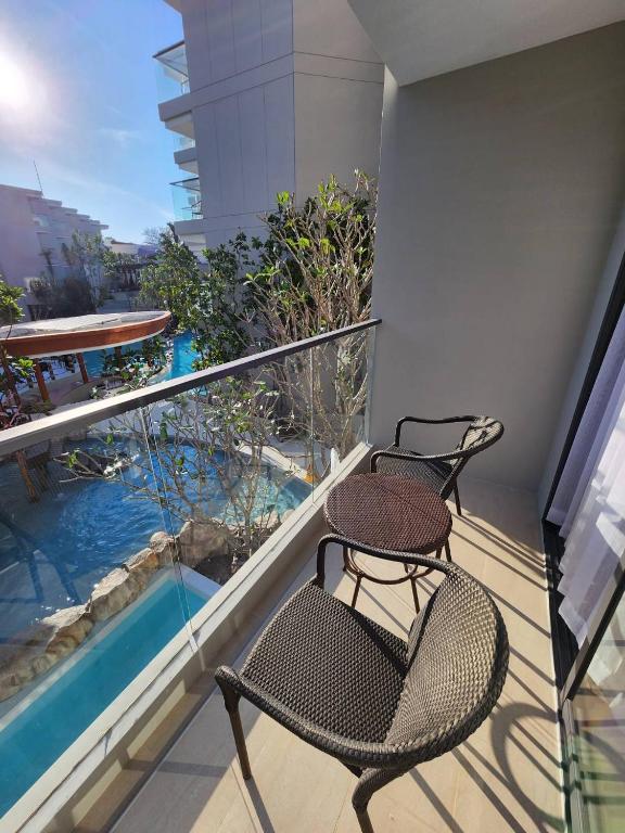 Phuket Emerald Beach Resort - 6