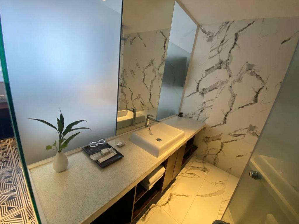 Koupelna v ubytování UTEY Hotel