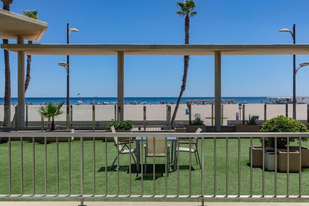luxury sea view apartment with 2 rooms, Valencia – Updated ...