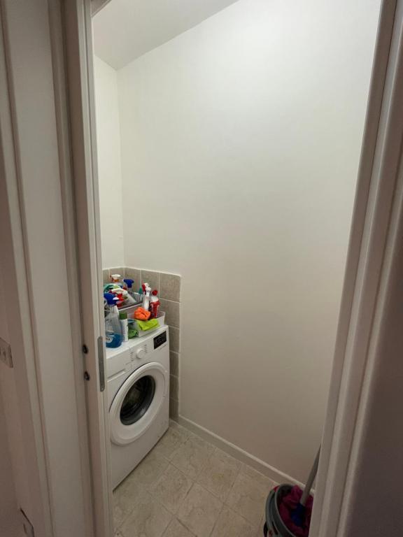 Zdjęcie z galerii obiektu CASA PASQUI w mieście Caserta
