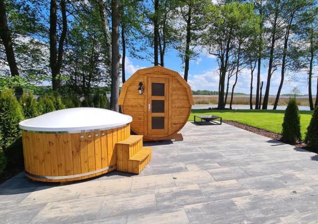 Vonkajšia záhrada v ubytovaní MAZURY chillout