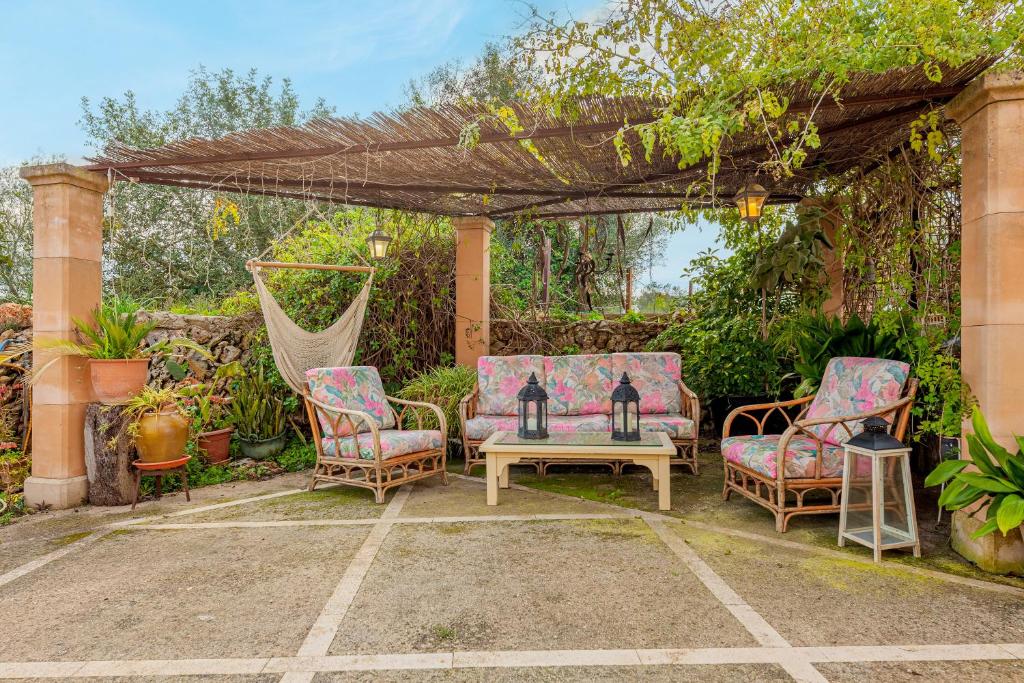 Vonkajšia záhrada v ubytovaní Villa Can Lloret
