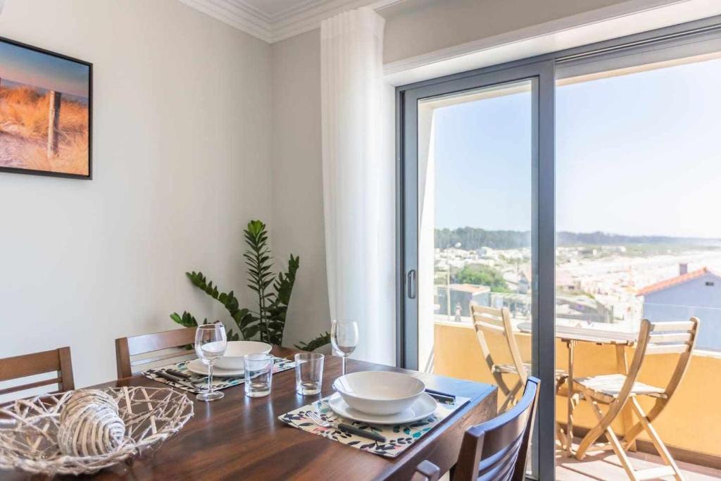 Vista Mare Beach Apartments by Destiny Houses - Three-Bedroom Apartment With Sea View