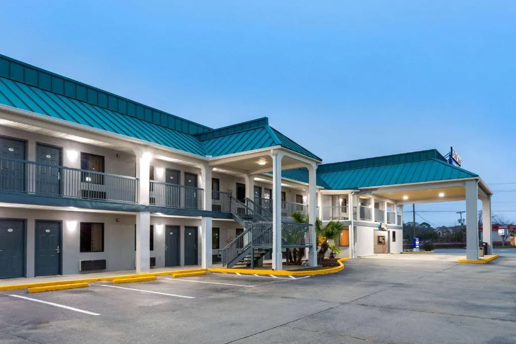 Baymont by Wyndham Biloxi - Ocean Springs in Gulfport