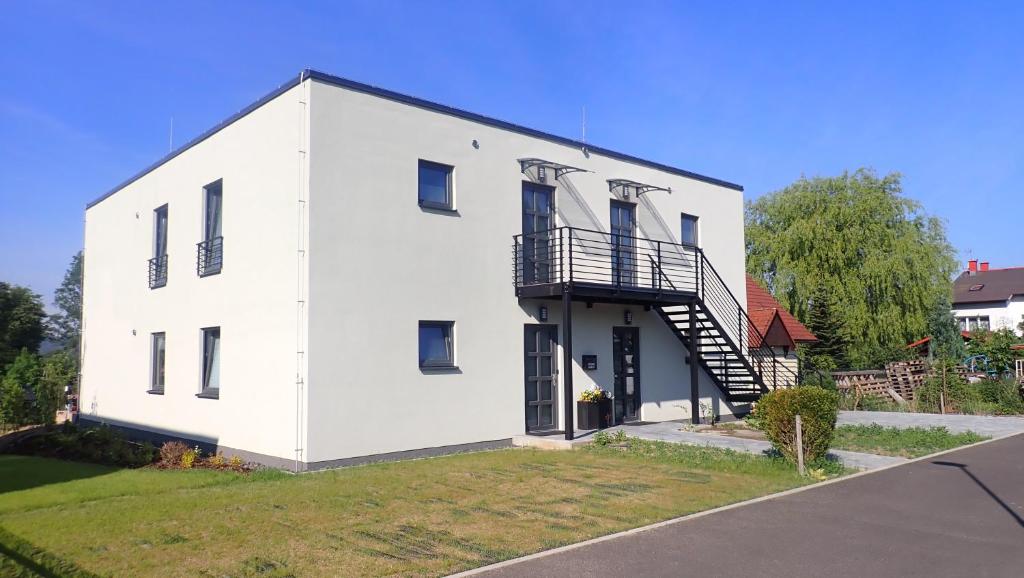 Budova, kde se apartmán nachází