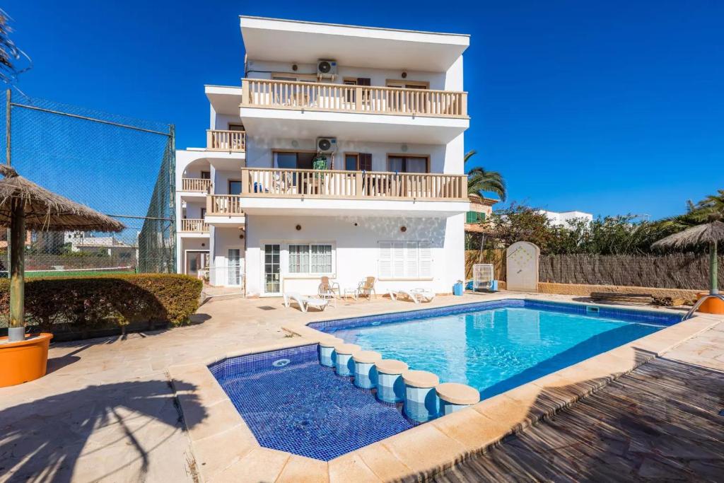Apartamentos Can Salas, Cala Figuera – Updated 2023 Prices