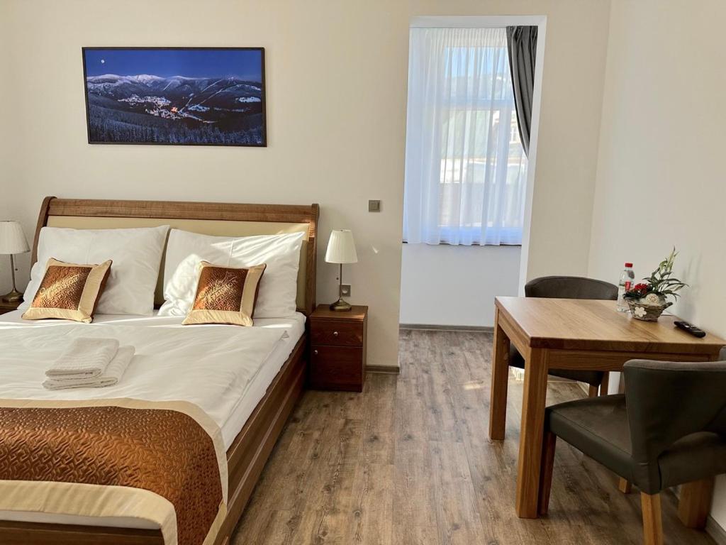 SYNEK Pension - Resim 26